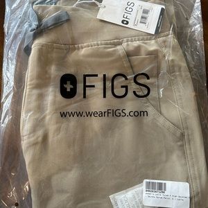 Figs High-Waisted Yola Skinny Scrub Pants in Latte! Unworn and unopened!